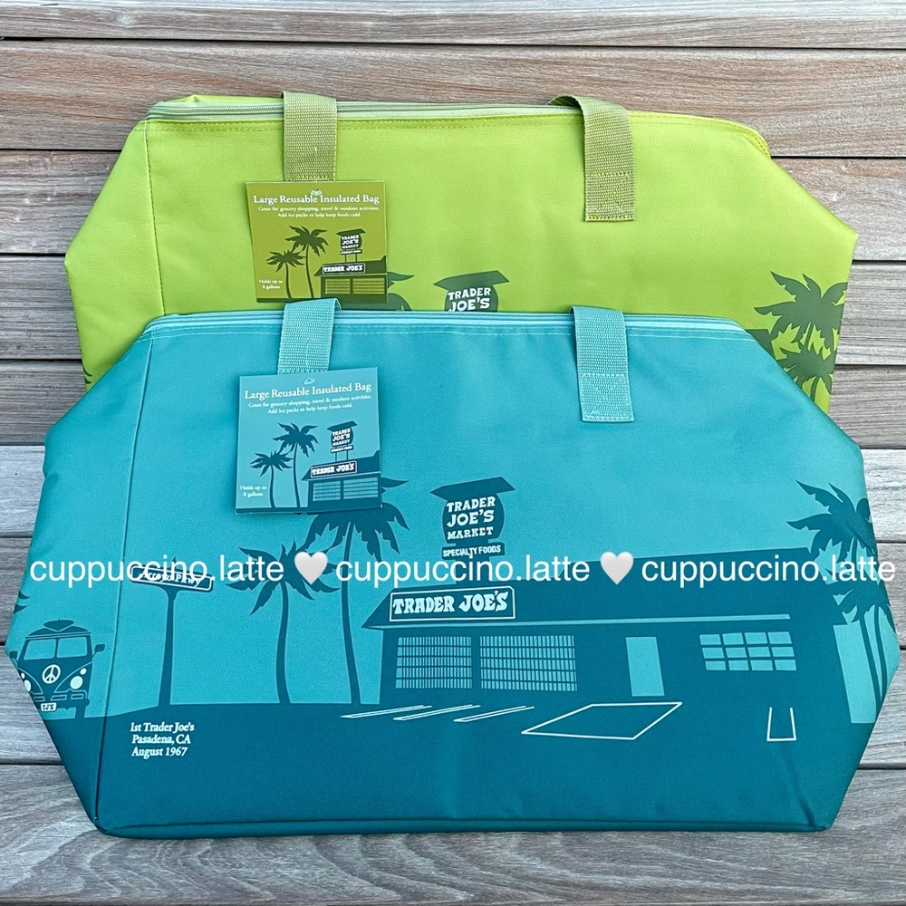 ✨2 NWT✨Trader Joe’s Reusable Insulated Tote Coolers- Dusty Blue & Olive Green